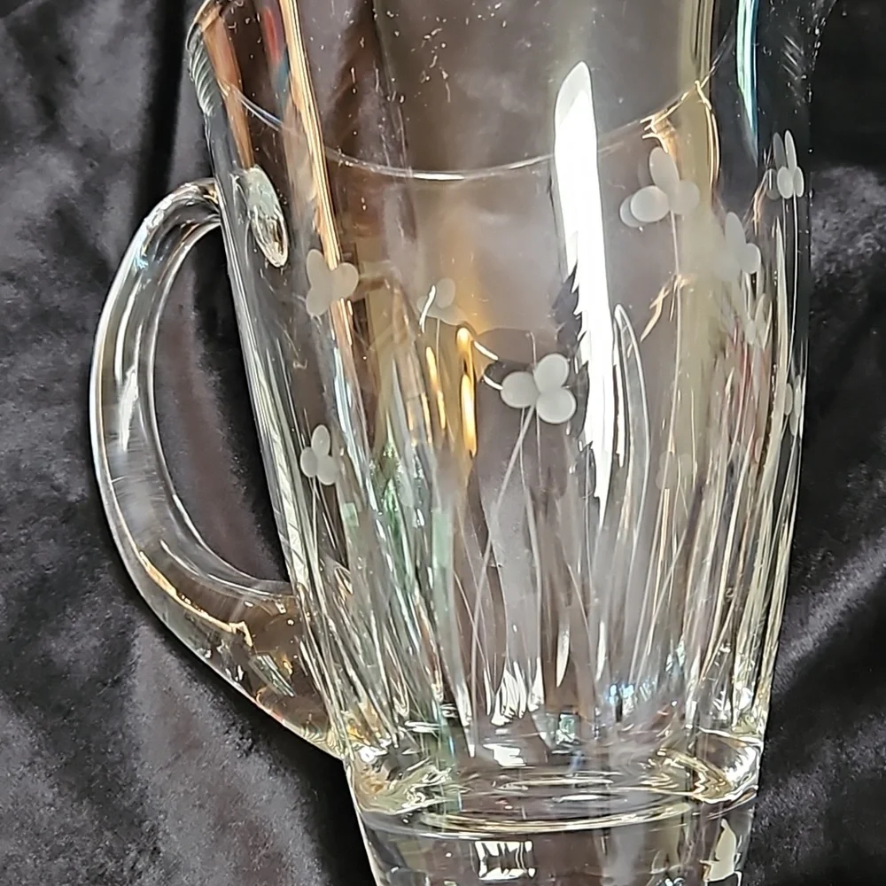 Glass crystal water pitcher